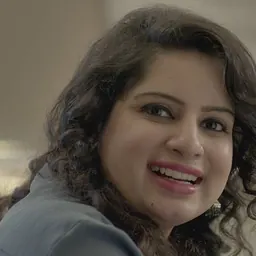 Portrait of Mallika Dua