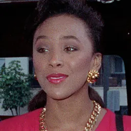 Portrait of Debbye Turner