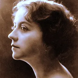 Portrait of Helen Gardner