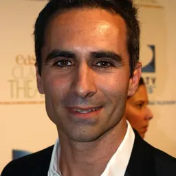 Portrait of Nestor Carbonell