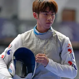 Portrait of Heo Jun