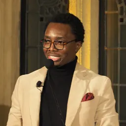Portrait of Tolu Oloruntoba