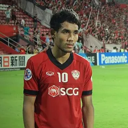 Portrait of Teerasil Dangda