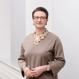 Portrait of Signe Riisalo