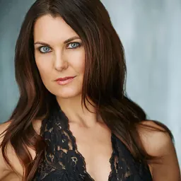 Portrait of Katarina Waters