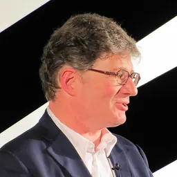 Portrait of Roger Willemsen