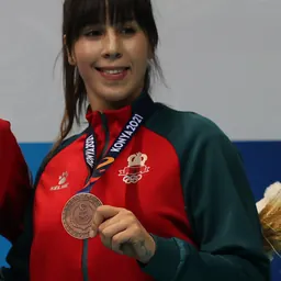 Portrait of Nisrin Brouk