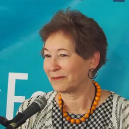 Portrait of Elinor Lipman