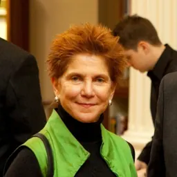 Portrait of Diane Burko