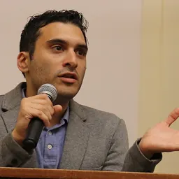 Portrait of Armin Navabi