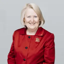 Portrait of Roslyn Atkinson