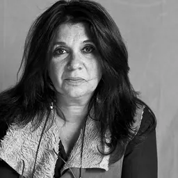 Portrait of Raquel Seruca