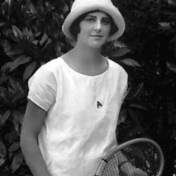 Portrait of Daphne Akhurst