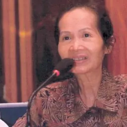 Portrait of Phạm Chi Lan