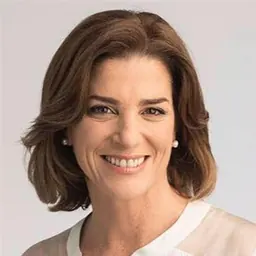 Portrait of Débora Pérez Volpin