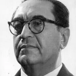 Portrait of Carlos Contreras Labarca