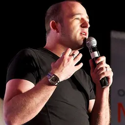 Portrait of Jono Bacon