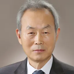 Portrait of Lee Suk-tae