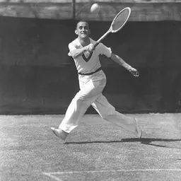 Portrait of Pat Hughes