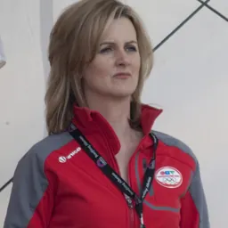 Portrait of Lisa Bowes
