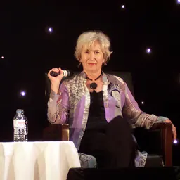 Portrait of Jennifer Rhodes