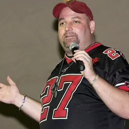 Portrait of Scott Kennedy