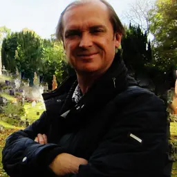 Portrait of Geoffrey McSkimming