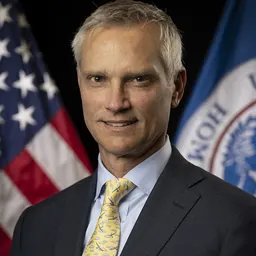 Portrait of Robert Isom