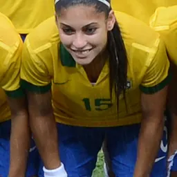 Portrait of Mayara Bordin