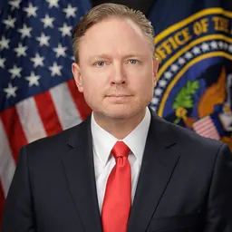 Portrait of Aaron Lukas