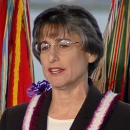 Portrait of Linda Lingle