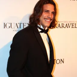 Portrait of Rômulo Neto