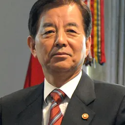 Portrait of Han Min-goo