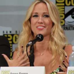 Portrait of Anna Camp