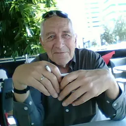 Portrait of Daniel Rogov