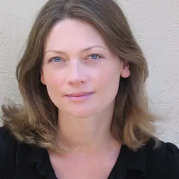 Portrait of Sophie Ward