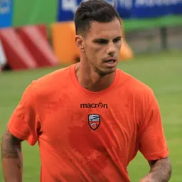 Portrait of Jérémie Aliadière