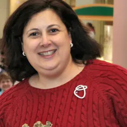 Portrait of Lori Verderame