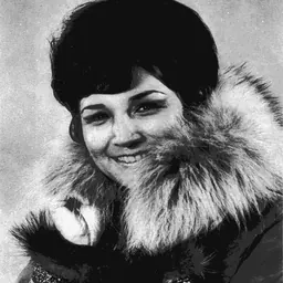 Portrait of Laura Bergt