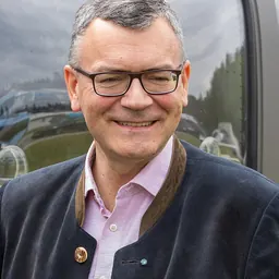 Portrait of Florian Herrmann