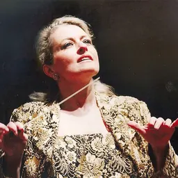Portrait of Gisele Ben-Dor