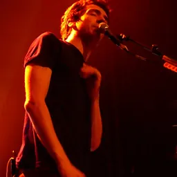 Portrait of Gary Lightbody