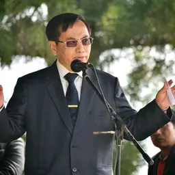Portrait of Wanglin Lowangdong