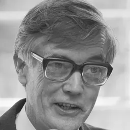 Portrait of Kenneth Murray