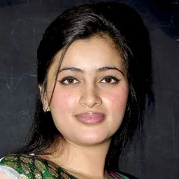 Portrait of Navneet Kaur Rana