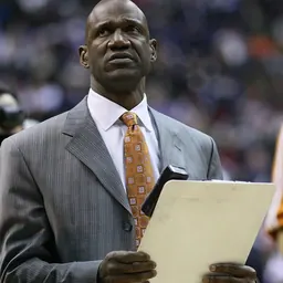 Portrait of Terry Porter
