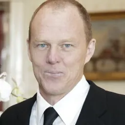 Portrait of Brian Helgeland