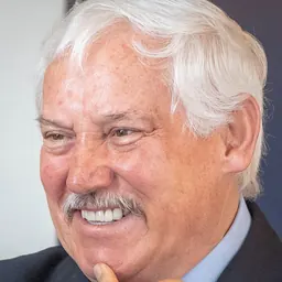 Portrait of Victor Manuel Villalobos Arámbula