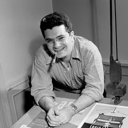 Portrait of Alex Steinweiss