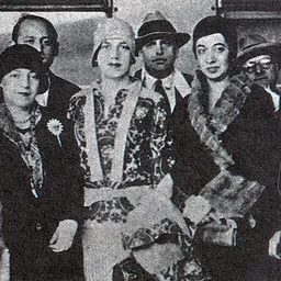 Portrait of Elsie Lessa